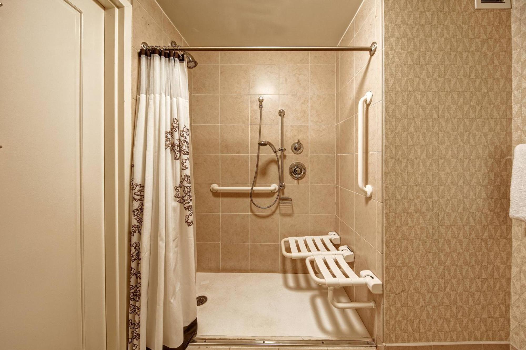 Residence Inn Norfolk Downtown Esterno foto