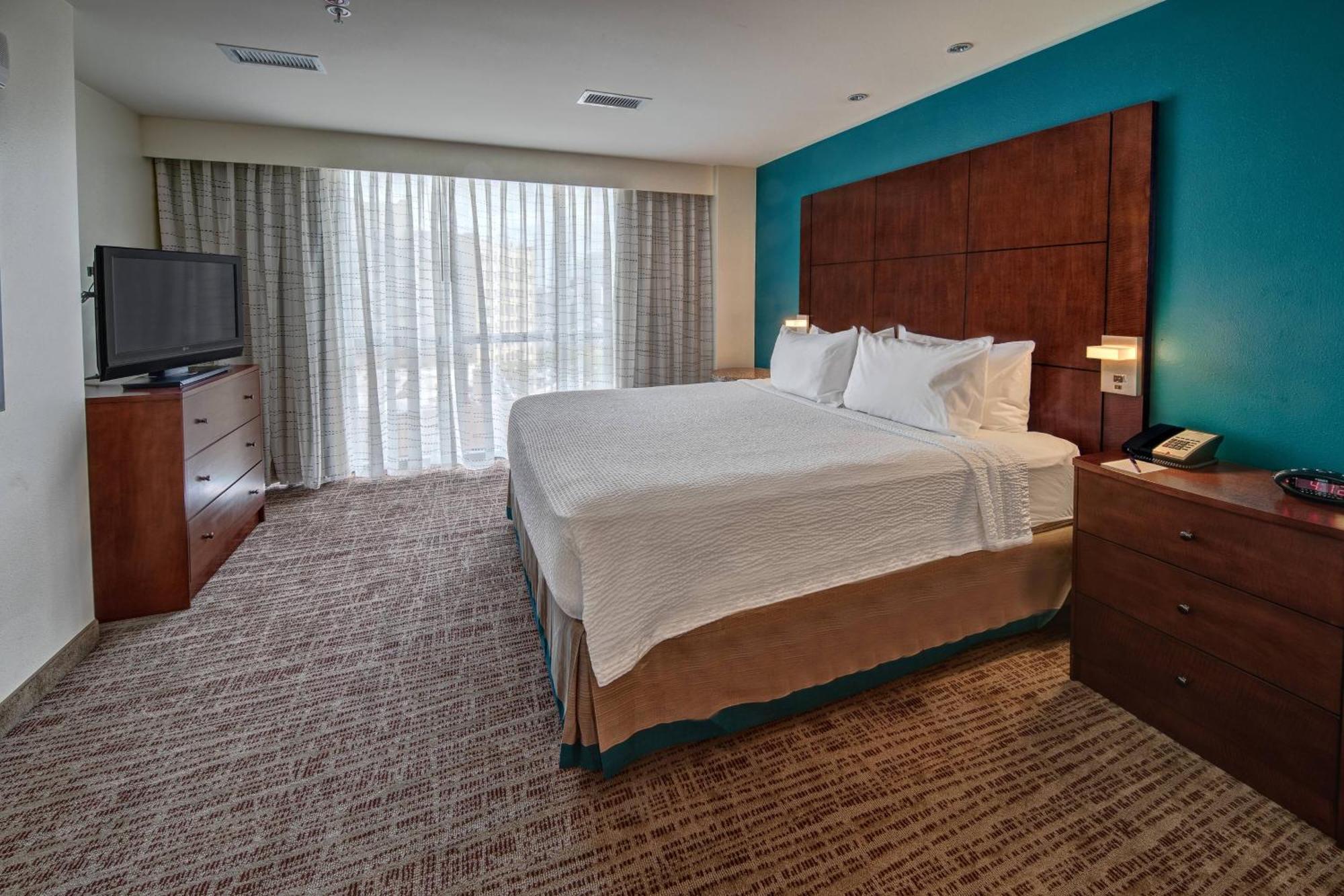 Residence Inn Norfolk Downtown Esterno foto